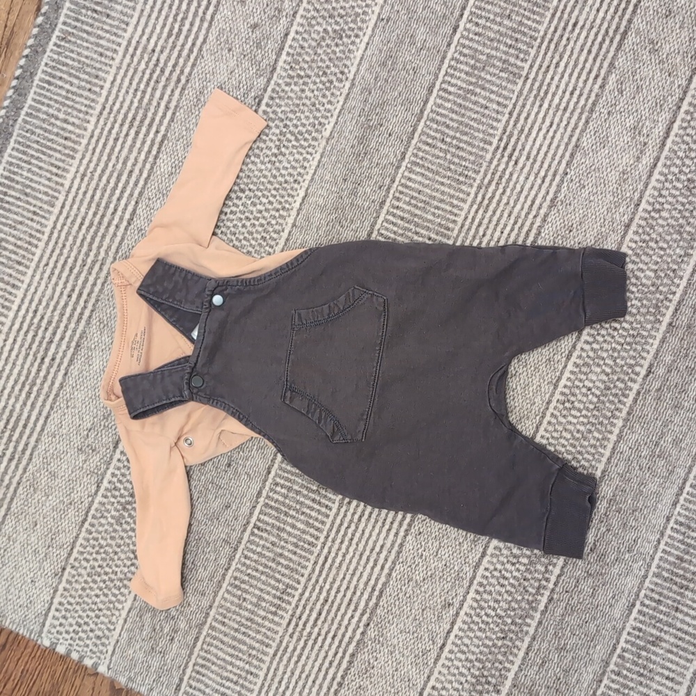 Newborn H&m overall and shirt